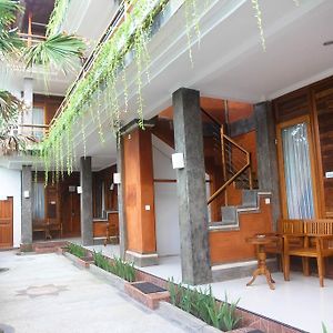 D'Camel Hotel Lembongan